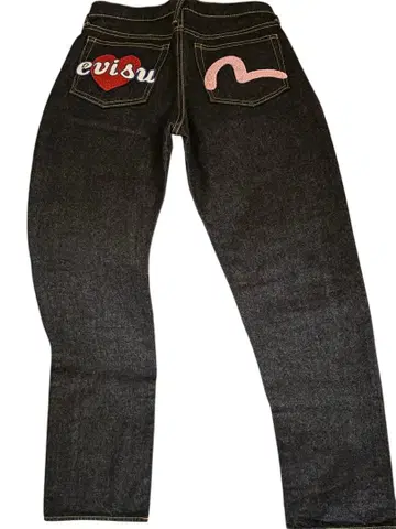 EVISU 데님 하트 자수