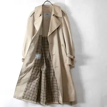 아쿠아 스큐텀 / 트렌치코트 영국제 베이지
