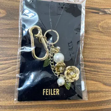 [ 미개봉 새상품 ] FEILER 플라워 참 골드