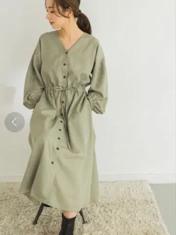 URBAN RESEARCH 라이트 그린 롱 원피스