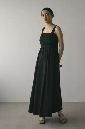 STYLEMIXER 레이어 개더 플레어 원피스 마터니티