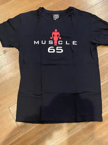 GOLD'S GYM MUSCLE 65 티셔츠 M 사이즈 블랙