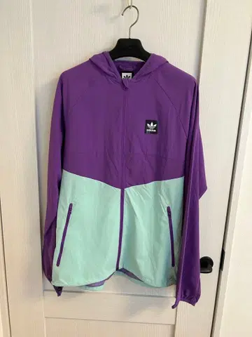 adidas 후드 부착 자켓 보라색 스카이블루