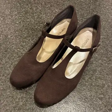 velliokoko 스트랩 펌프스 다크 브라운