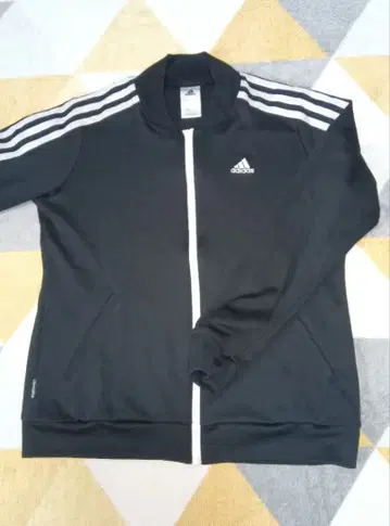 adidas 블랙 저지 L 사이즈 여성용