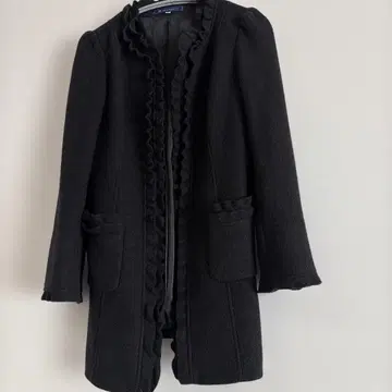 엠즈 그레이시 프릴 롱 코트 38 엠즈 그레이시 블랙 코트