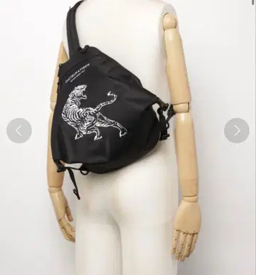 오니츠카타이거 숄더백