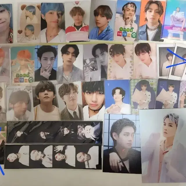 뷔 (태형) 포카 팔아요