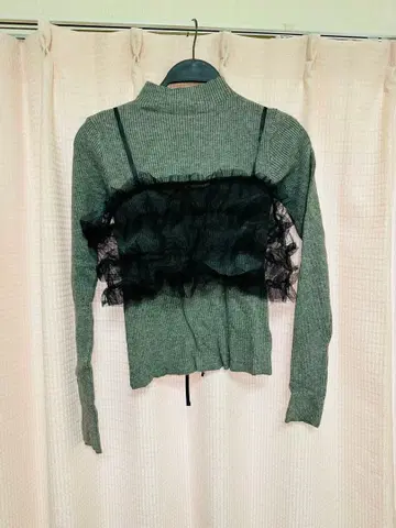 GRL 튤 뷔스티에 세트 터틀넥 니트