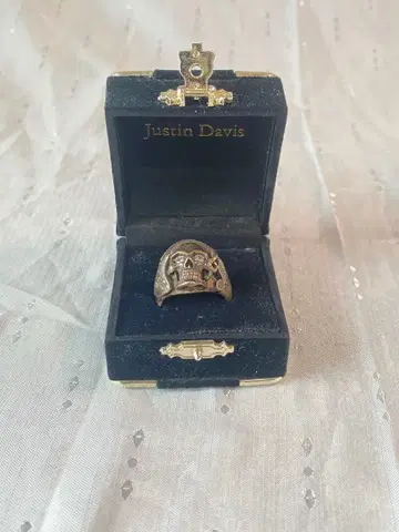 저스틴 데이비스 기타 스컬 18호 925 각인