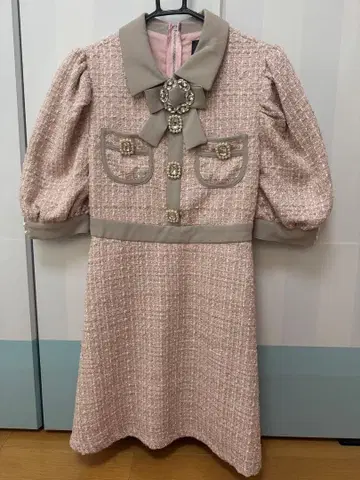 Swankiss 로맨틱 빈티지 반팔 미니 원피스