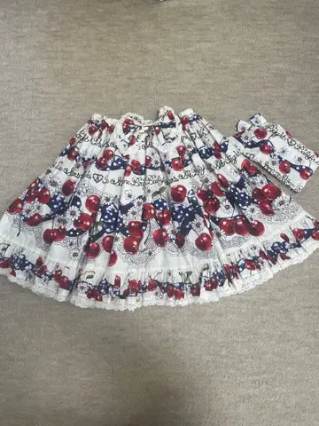 베이비 체리 패턴 플레어 스커트