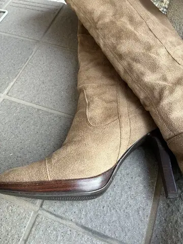 베이지 스웨이드 니하이 부츠 하이힐 MODE CLASSE