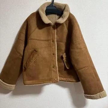 브라운 폴리에스테르 무스탕 코트