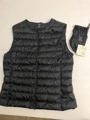 유니클로 UNIQLO 울트라 라이트 다운 베스트 여성용 XL 블랙