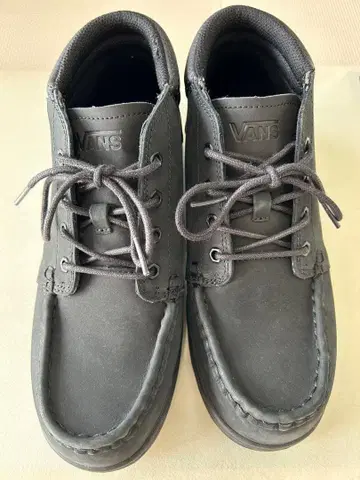 VANS 블랙 하이컷 스니커즈