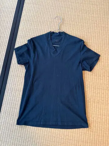 와로브 네이비T셔츠