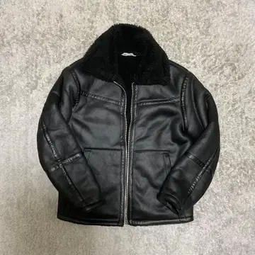 Zara 가죽 무스탕 자켓