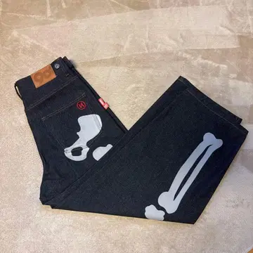 뼈 프린트 다크 블루 데님 팬츠