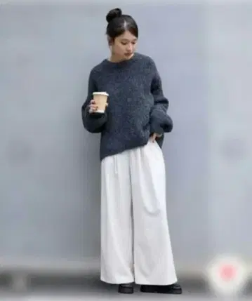 MONO-MART 믹스얀 볼륨 슬리브 크루넥 니트