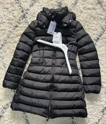 MONCLER CHARPAL 블랙 14A