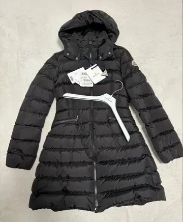 MONCLER CHARPAL 블랙 14A