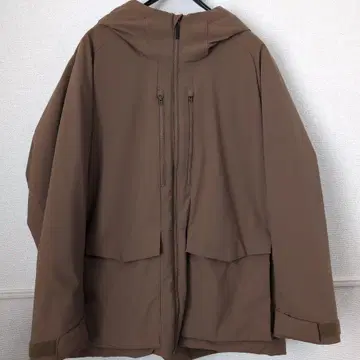 UNIQLO 하이브리드 다운 후드티 (3D컷)