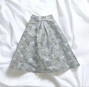 미사용* 세븐텐 바이 미호카와히토 롱 스커트 멀티 컬러 꽃무늬 M