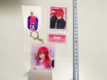 블루 록 아크릴 스탠드, 키링 치기리 효마