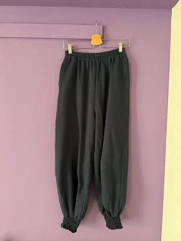 MEER. RIB HEM SWEAT PANTS