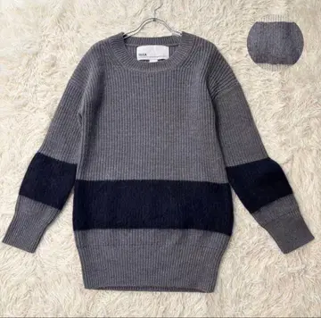 새상품급 티카 최근 모델 울 니트 이소재 바이컬러 모헤어 혼방