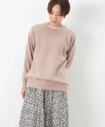 LUCA 라쿤 크루넥 니트 베이지