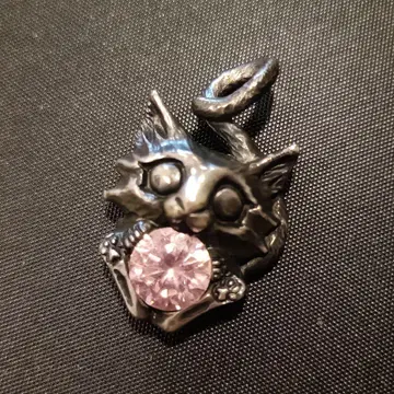 NORA(노라) 고양이 펜던트 탑