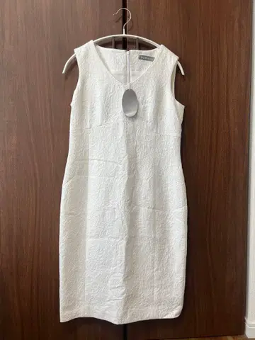 미사용 새상품 DAMA  컬렉션 화이트 자카드 원피스 9AR