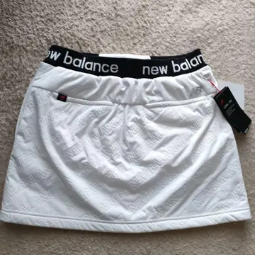 새상품 new balance 여성용 골프 스커트 사이즈 2