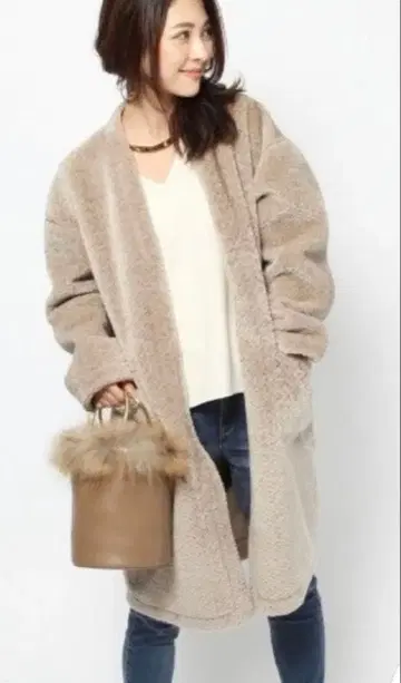 밴야드 스톰 리버서블 보아 코트 무스탕 코트