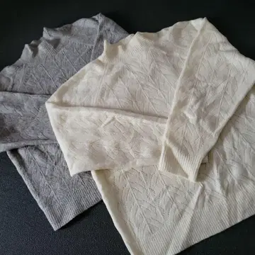 UNIQLO 케이블 니트 긴팔 스웨터 2장 세트