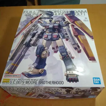 MG 1/100 풀 아머 건담 Ver.Ka