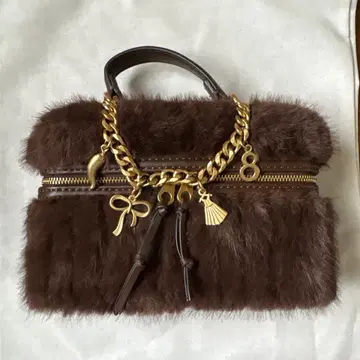 ZARA 브라운 퍼 숄더백 골드 체인 포함