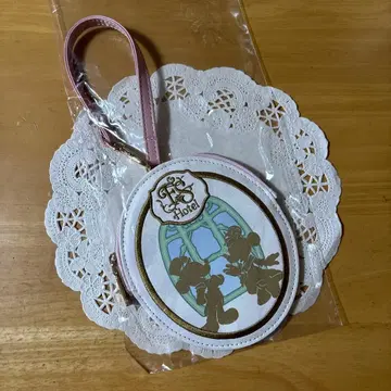 디즈니 리조트 판타지 스프링스 호텔 코인 케이스