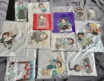 귀멸의 칼날 탄지로 아크릴 스탠드 세트