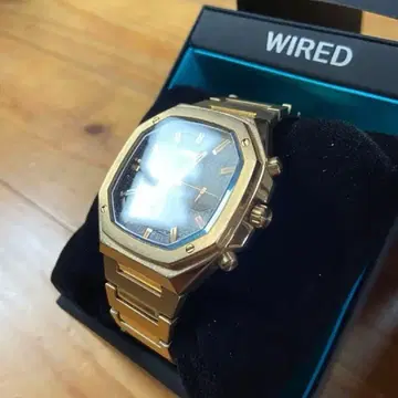 SEIKO WIRED 쿼츠식 가동품 새상품급 유즈드