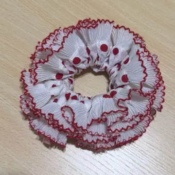 GoodSquish 레드 화이트 스크런치