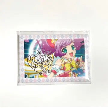 프리파라 캔뱃지 라라