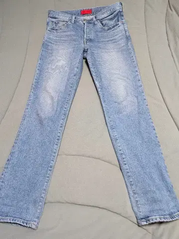 RED CARD 리듬 스트레이트 데님 사이즈 30