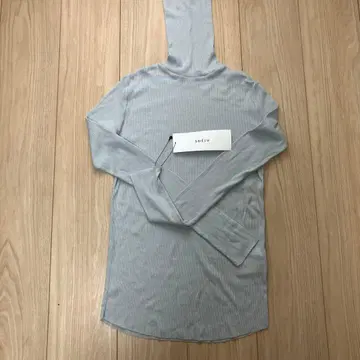 소주 터틀넥 셔츠