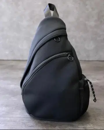 GRACE 네오프렌 다이버 소재 바디백