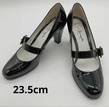 블랙 에나멜 멜리 제인 펌프스