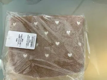 페이러 러브러리 하트 보트형 파우치 M 베이지