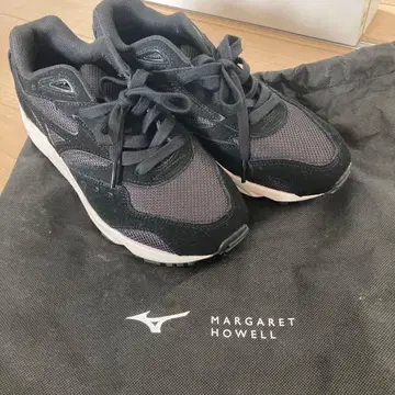 MIZUNO Margaret Howell 스니커즈 블랙